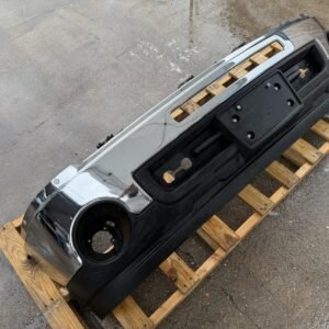 2011-2014 GMC Sierra 2500 Front Bumper - Factory Take-Off