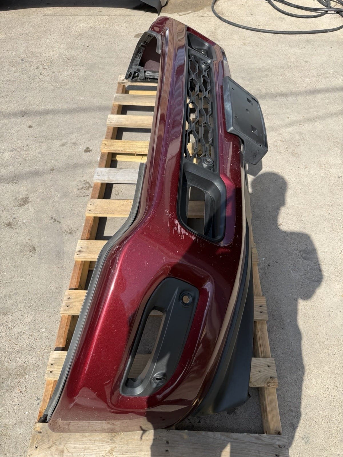 2019-2024 Ram 2500 Front Bumper - Factory Take-Off 2019-2024 Ram 2500 Front Bumper - Factory Take-Off
