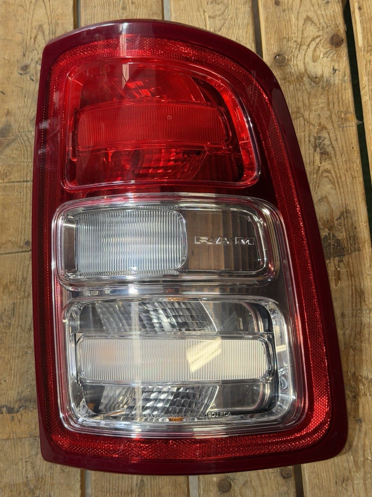 2019-2024 Ram 2500 Tail Light - Factory Take-Off 2019-2024 Ram 2500 Tail Light - Factory Take-Off