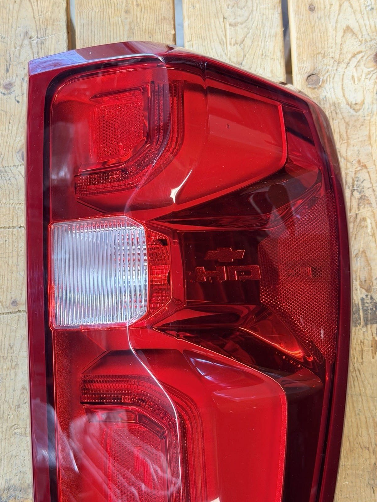 2020-2026 Chevrolet Silverado 3500 Tail Light - Factory Take-Off 2020-2026 Chevrolet Silverado 3500 Tail Light - Factory Take-Off