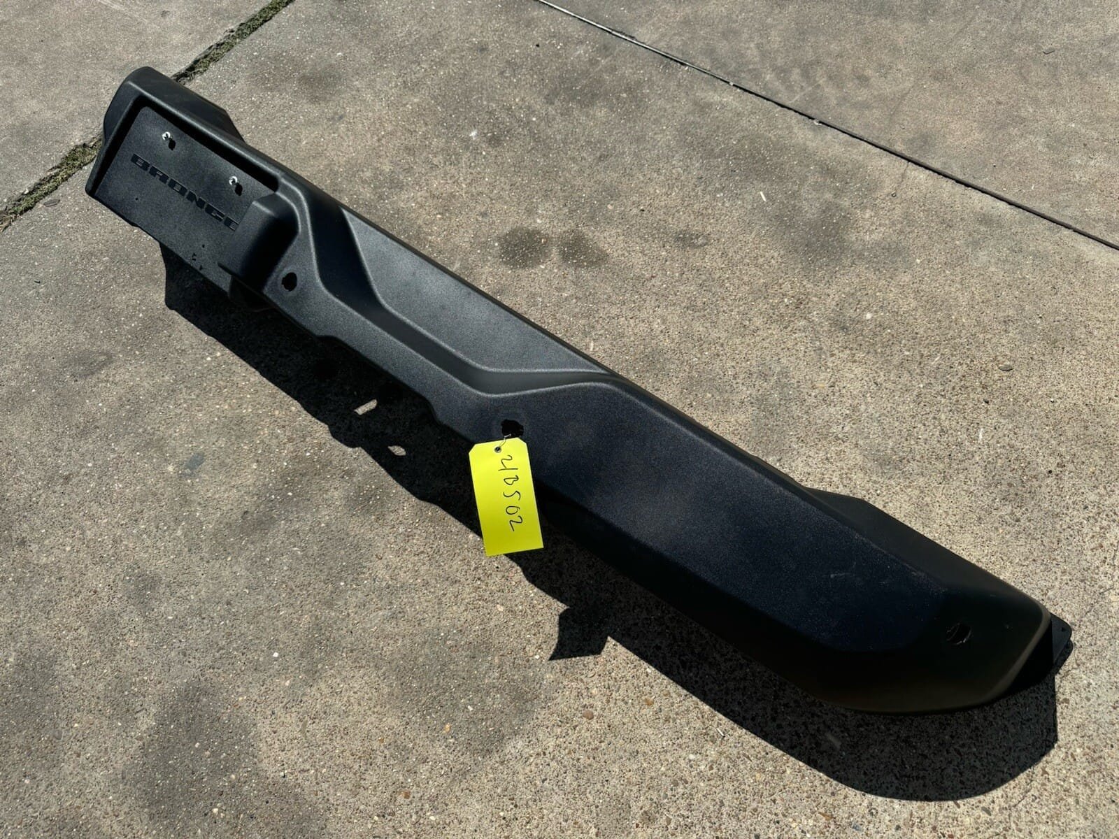 2021-2024 Ford Rear Bumper - Factory Take-Off 2021-2024 Ford Rear Bumper - Factory Take-Off