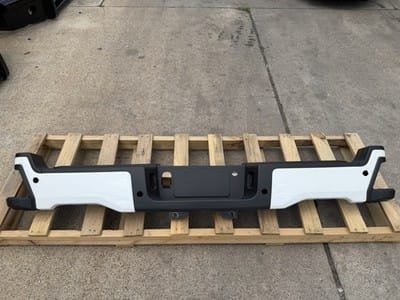 2023-2026 Ford F-250 Rear Bumper - Factory Take-Off 2023-2026 Ford F-250 Rear Bumper - Factory Take-Off