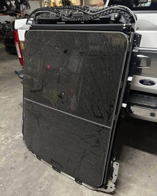 2017-2019 Ford F-250 F-350 F-450 Platinum Twin Panel Moonroof Assembly