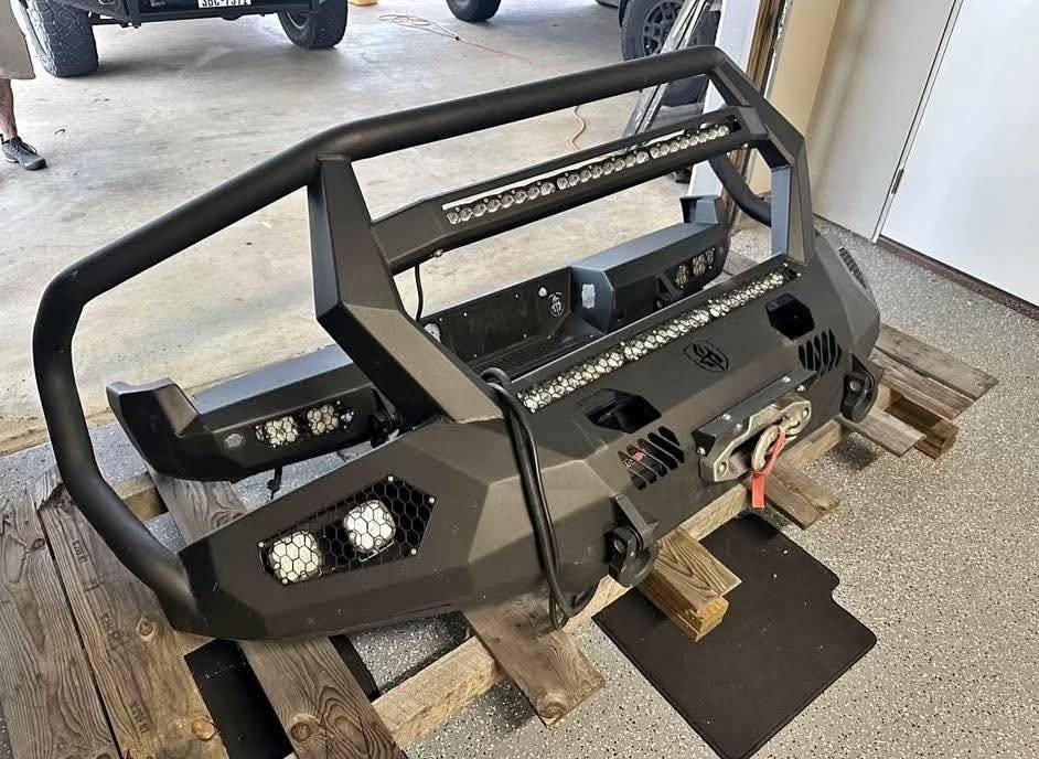 Road Armor Front and Rear Bumper Set Off a 2022 Ford F-250 photo 5 Road Armor Front and Rear Bumper Set Off a 2022 Ford F-250