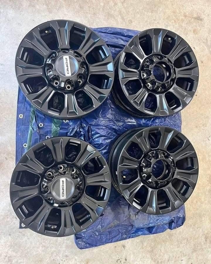 18 inch Ford Tremor Wheels Off a 2022 F-250 with Caps and Lug Nuts photo 1 18 inch Ford Tremor Wheels Off a 2022 F-250 with Caps and Lug Nuts