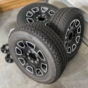 2025 Ford F-350 Super Duty Platinum 20 inch Wheels with Bridgestone Dueler A/T Tires and TPMS