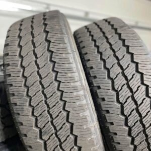 2025 Ford F-350 Super Duty Platinum 20 inch Wheels with Bridgestone Dueler A/T Tires and TPMS