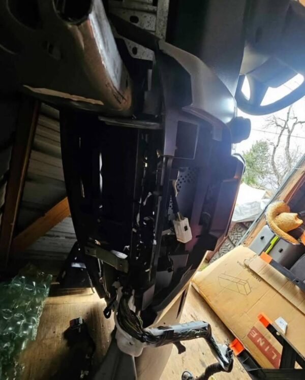 2022 Ford F-250 Lariat Dashboard, Very Good Condition