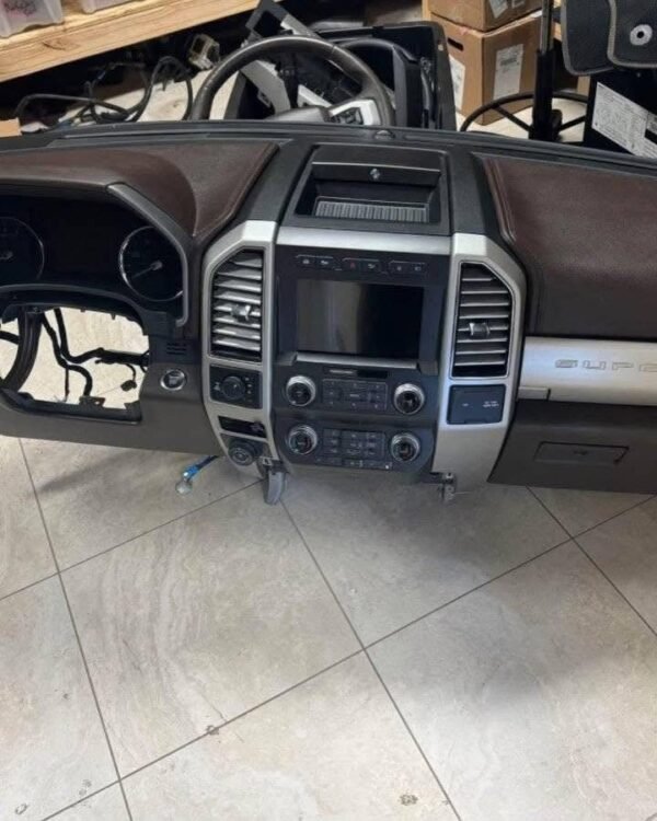 2017-2021 Ford Super Duty King Ranch Dashboard