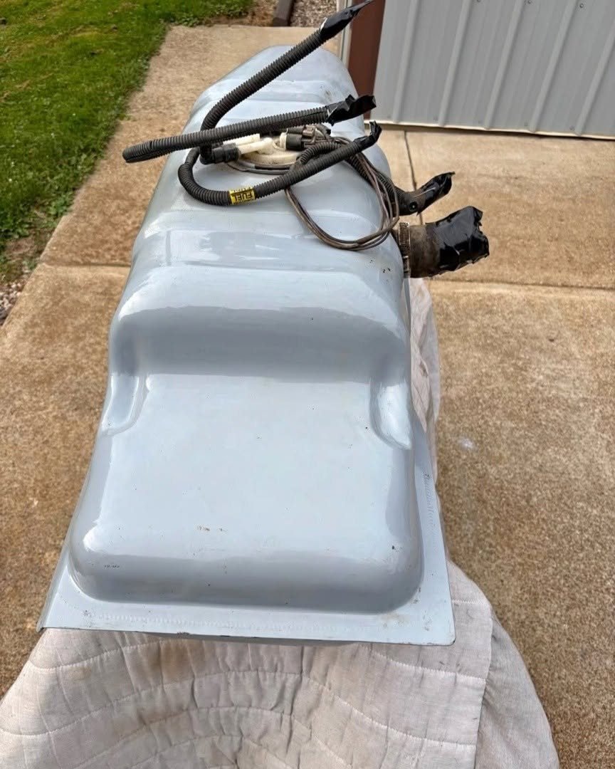 1997–2002 Chevrolet S10 & GMC Sonoma Premium Factory-Style Under-Chassis Fuel Tank Assembl photo 2 1997–2002 Chevrolet S10 & GMC Sonoma Premium Factory-Style Under-Chassis Fuel Tank Assembl