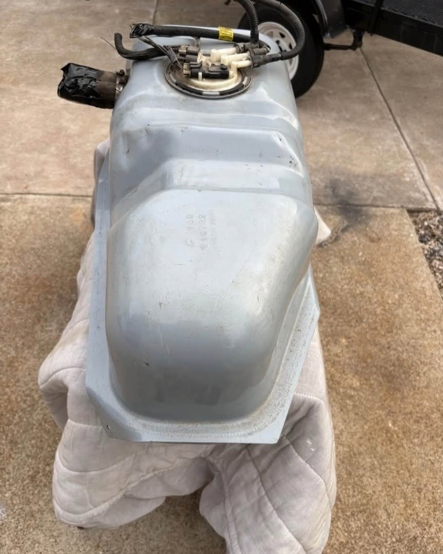 1997–2002 Chevrolet S10 & GMC Sonoma Premium Factory-Style Under-Chassis Fuel Tank Assembl photo 4 1997–2002 Chevrolet S10 & GMC Sonoma Premium Factory-Style Under-Chassis Fuel Tank Assembl