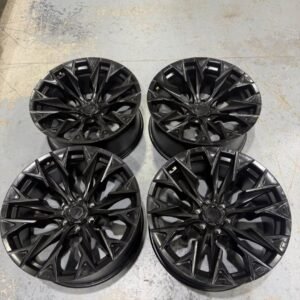 22x10 Fuel Off-Road® Flame Gloss Black & Milled Custom Performance Wheel Suite