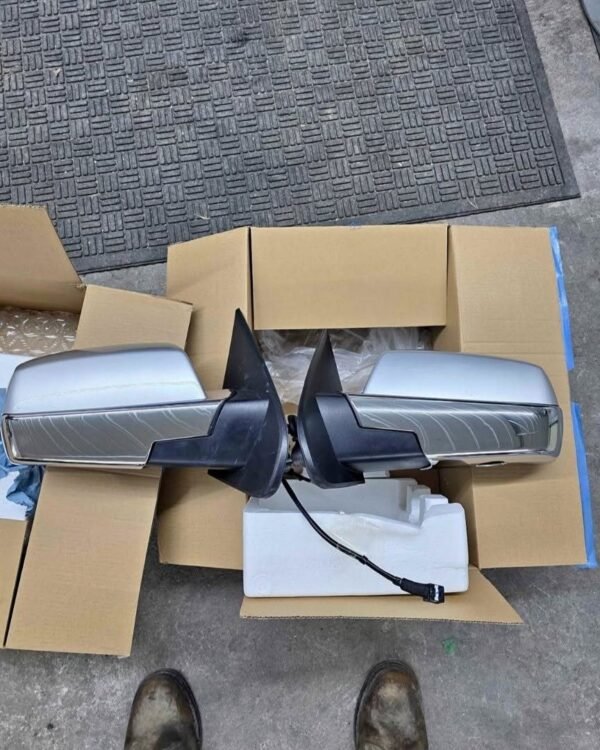 2014–2018 Chevrolet Silverado 1500 Premium Factory-Style Side Mirror Assemblies