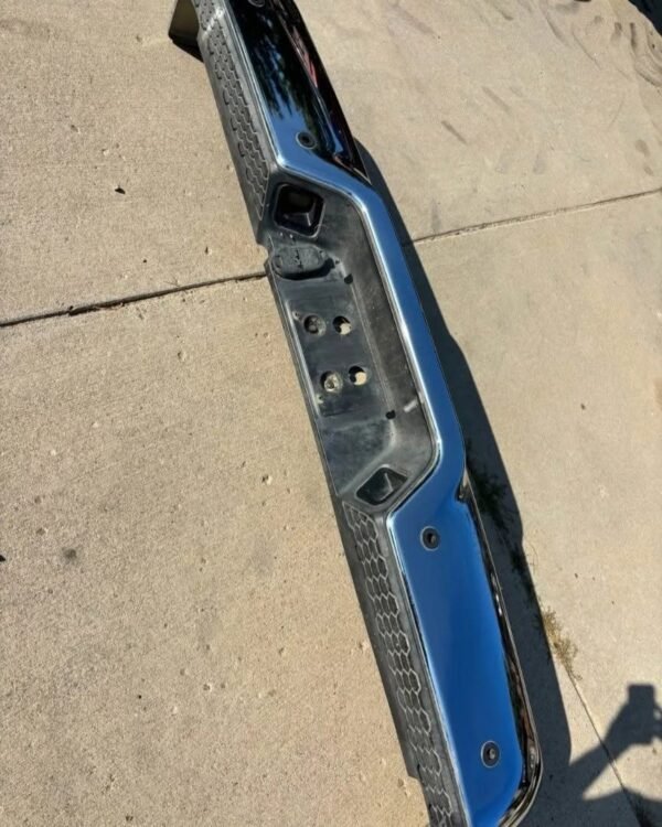 2010-2018 Ram 2500HD/3500HD Premium Factory OEM Chrome Rear Bumper Assembly