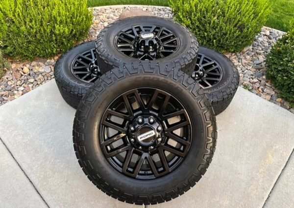 2017–2022 Ford F-250 Super Duty 20” Premium Lariat Wheels & Cooper Discoverer All-Terrain