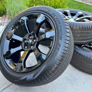 2024–2027 Ford Explorer ST 21” Gloss Black Wheels & Pirelli Scorpion Zero A/S 275/45R21 Ti