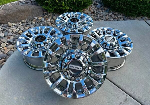 2017–2026+ Ford F-250 Super Duty Premium 18” Factory Chrome Wheels