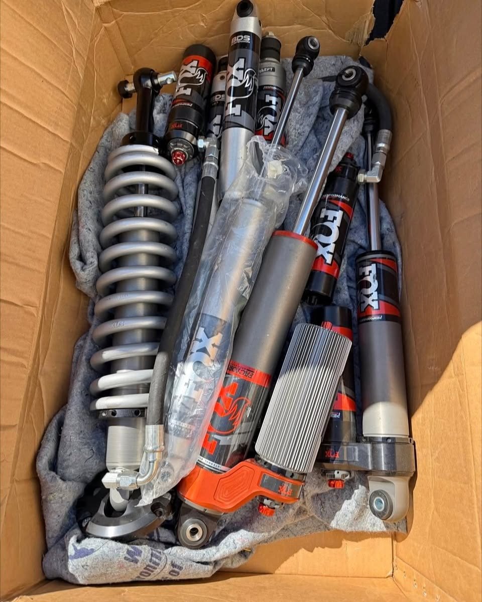 Fox Racing Shox Pro-Series Off-Road Suspension Upgrade Lot photo 1 Fox Racing Shox Pro-Series Off-Road Suspension Upgrade Lot