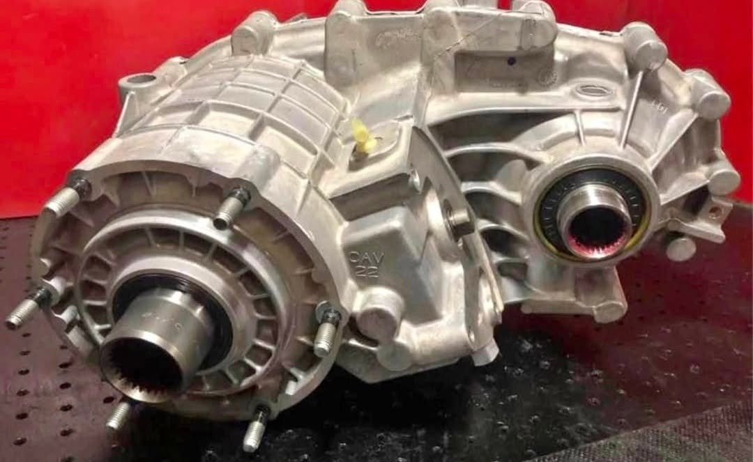 Genuine New Process NP263XHD / 263XHD Heavy-Duty Electric-Shift Transfer Case Assembly photo 1 Genuine New Process NP263XHD / 263XHD Heavy-Duty Electric-Shift Transfer Case Assembly