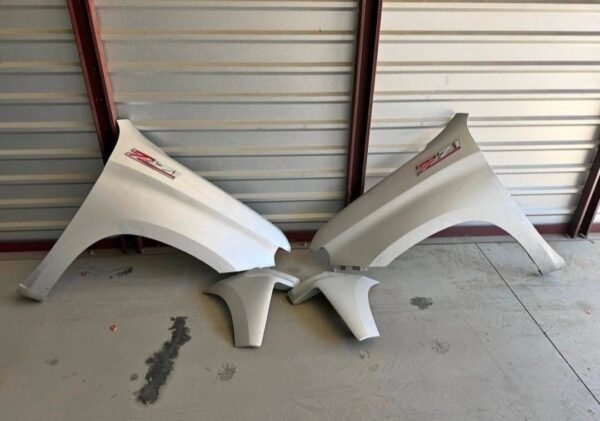 2019–2022 Chevy Silverado 1500 Factory OEM Left Driver & Right Passenger Front Fenders Pai