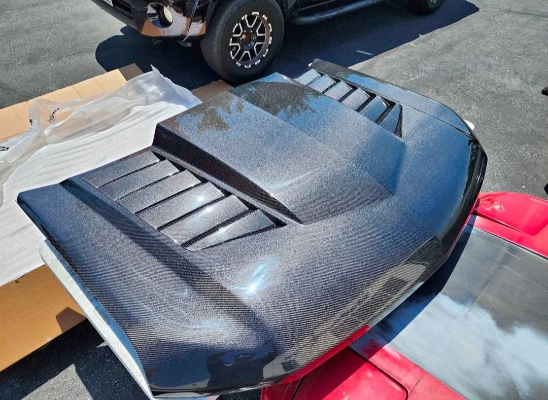 2019–2026 Chevy Silverado 1500 "TMS Style" Performance Carbon Fiber Engine Hood photo 1 2019–2026 Chevy Silverado 1500 "TMS Style" Performance Carbon Fiber Engine Hood