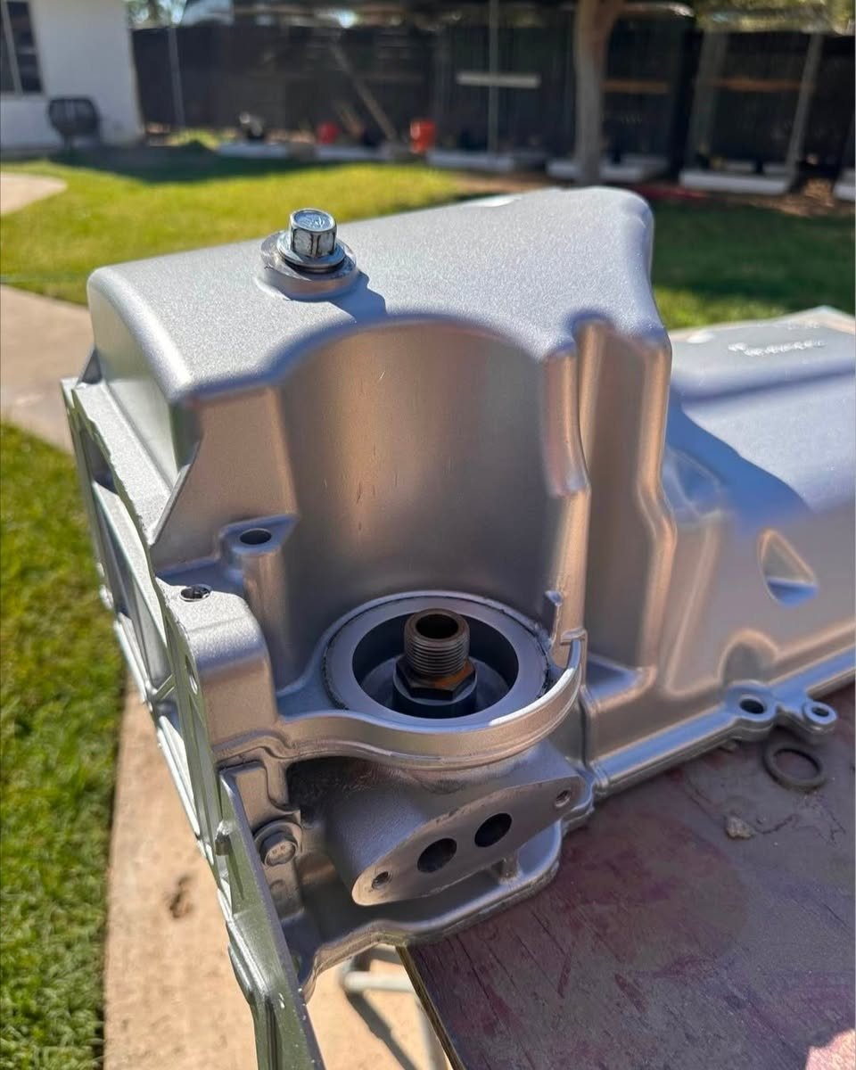 2019–2024 Chevy Silverado & GMC Sierra 1500 5.3L EcoTec3 Engine Aluminum Structural Oil Pa photo 5 2019–2024 Chevy Silverado & GMC Sierra 1500 5.3L EcoTec3 Engine Aluminum Structural Oil Pa