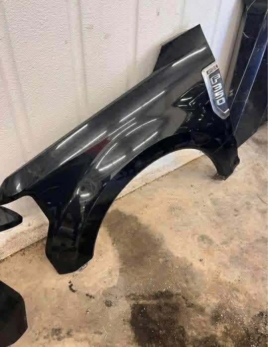 2017-22 Ford Body Panel