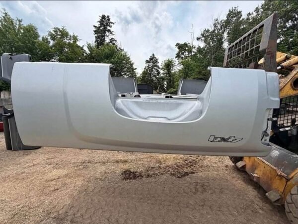 Rust free 07-13 Chevy Silverado 8ft bed