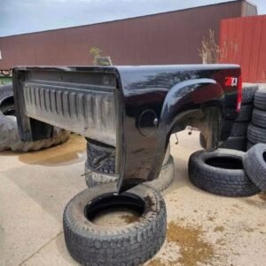 rust free bed for a 2007-2013 gmc sierra crew cab 1500 has a professional spray in bed lin