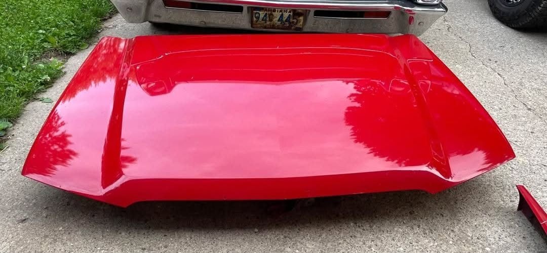 2003-2007 Chevy Body Panel photo 3 2003-2007 Chevy Body Panel