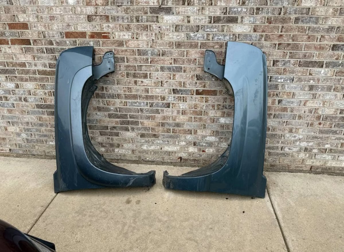 Chevy Body Panel photo 2 Chevy Body Panel