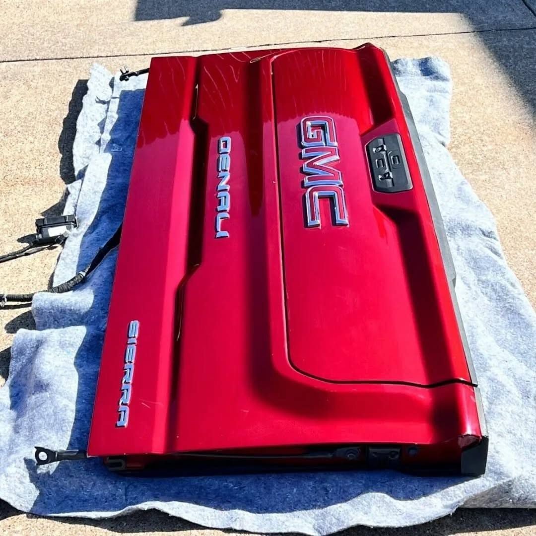 2018-2024 GMC Tailgate photo 5 2018-2024 GMC Tailgate