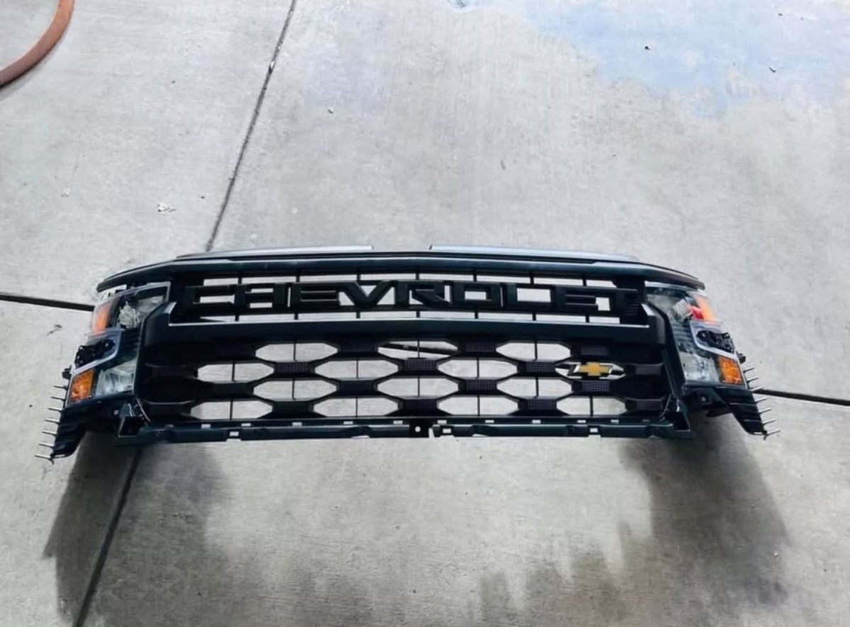 2022-2024 Silverado photo 2 2022-2024 Silverado