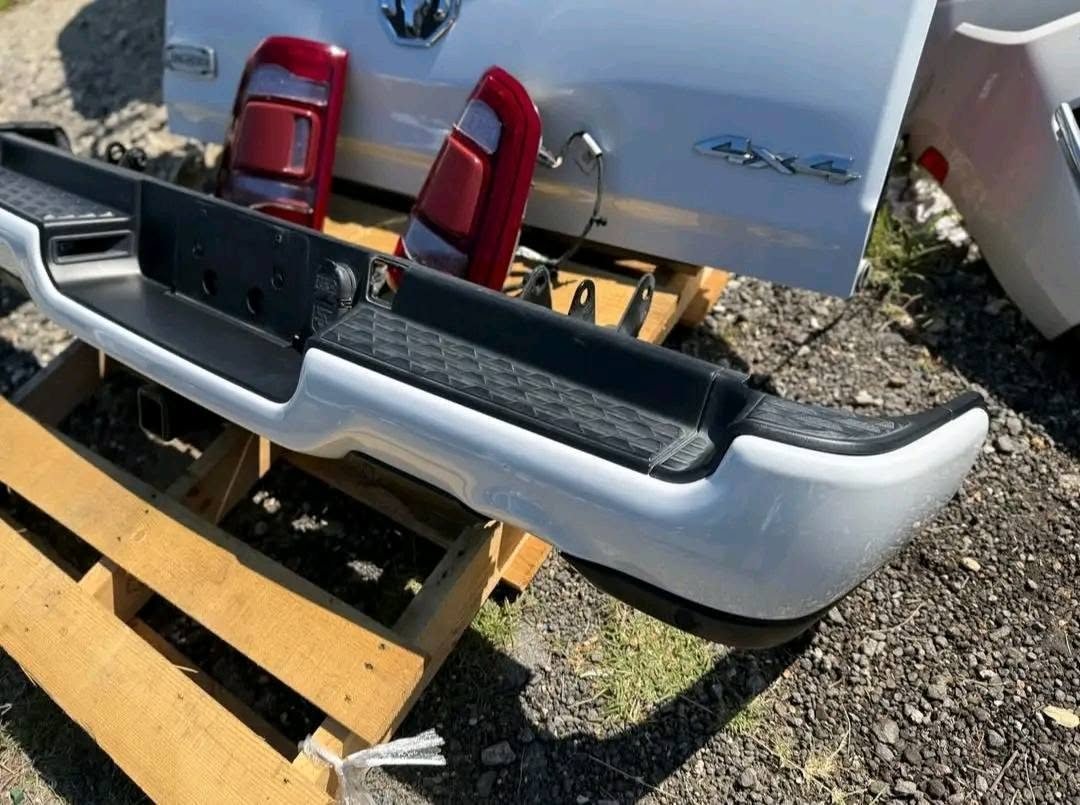 2019-2024 RAM 1500 Tailgate photo 2 2019-2024 RAM 1500 Tailgate