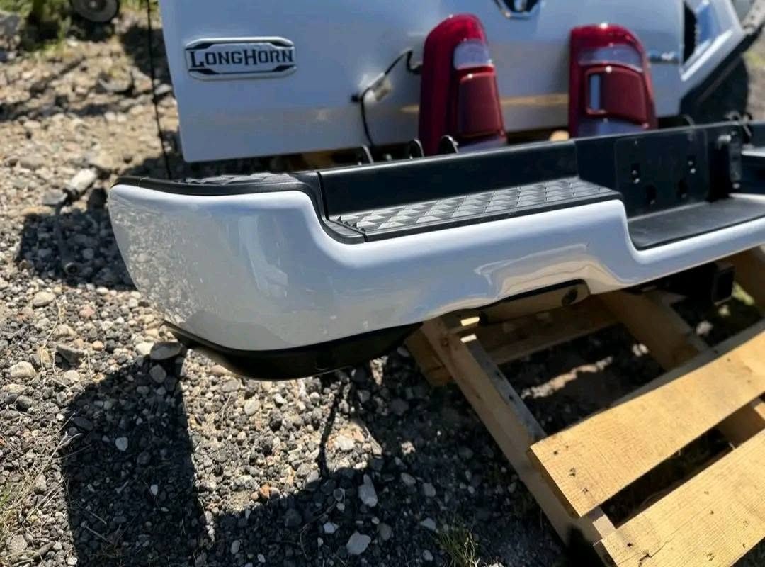 2019-2024 RAM 1500 Tailgate photo 3 2019-2024 RAM 1500 Tailgate