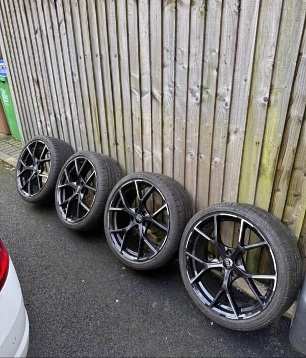 Audi RS3 Style 19” Replica Alloy Wheels – Ready to Fit