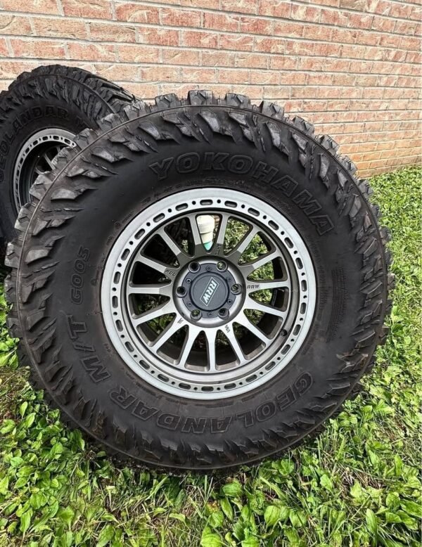 RRW RR7-H 17x8.5 Wheels with Yokohama Geolandar M/T 35x12.50 Tires