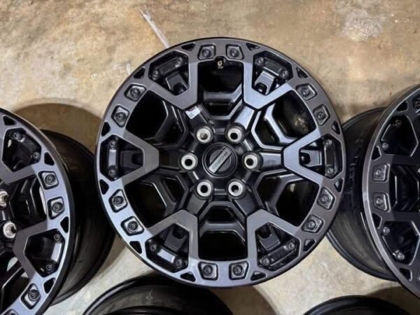 2024 Ford F-150 Raptor R OEM Beadlock Wheels — Set of 5