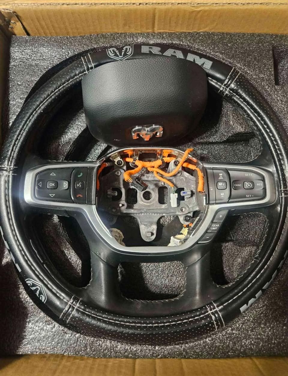 2019–2024 RAM 1500 Steering Wheel + Bed Cargo Lights – Used – $300 for Both photo 2 2019–2024 RAM 1500 Steering Wheel + Bed Cargo Lights – Used – $300 for Both