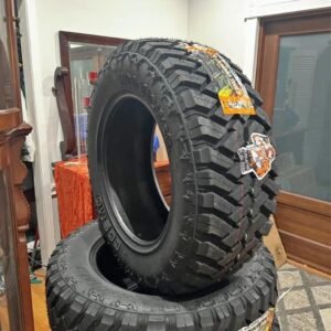 SET OF 4 BRAND NEW 35x12.50R20 COSMO MUD KICKER M/T TIRES — 12-PLY