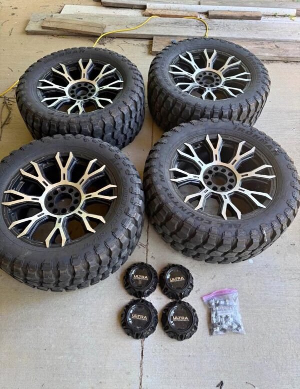 20x10 ULTRA SCORPION WHEELS + 33x12.50 IRONMAN ALL COUNTRY M/T — JEEP GLADIATOR