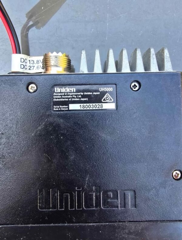 UNIDEN UH5000 UHF CB MOBILE TRANSCEIVER — CLEAN & READY TO USE