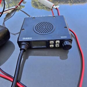 UNIDEN UH5000 UHF CB MOBILE TRANSCEIVER — CLEAN & READY TO USE