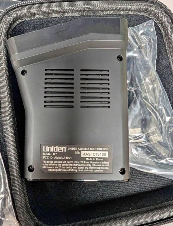 UNIDEN R7 EXTREME LONG-RANGE RADAR & LASER DETECTOR