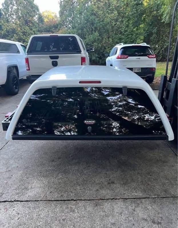 RANCH TRUCK CAP — 2009–2014 FORD F-150 5.5FT BED photo 2 RANCH TRUCK CAP — 2009–2014 FORD F-150 5.5FT BED