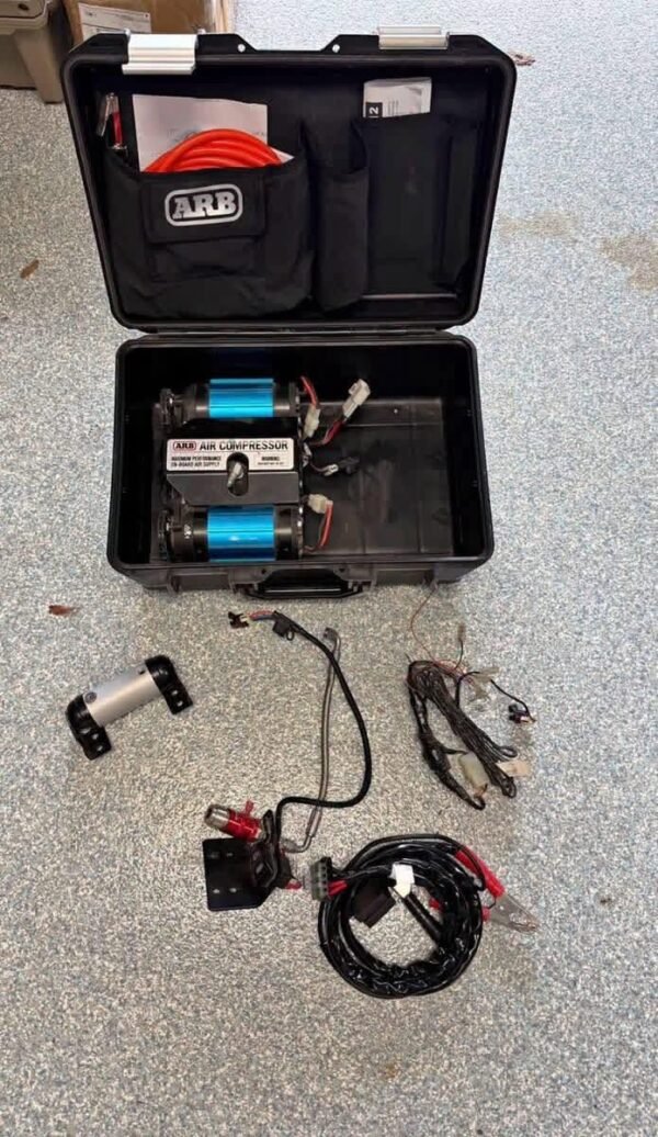 ARB TWIN AIR COMPRESSOR WITH CASE, ACCESSORIES & F-150/F-250 BED MOUNT