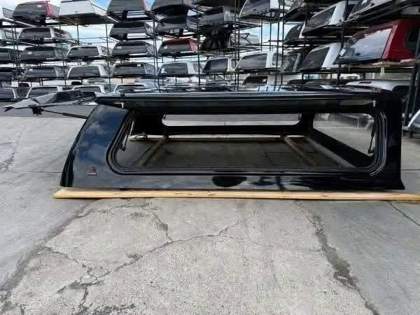 Absolutely — based on current listings, a LEER 100XR for a 2021+ Ford F-150 Super Cab with