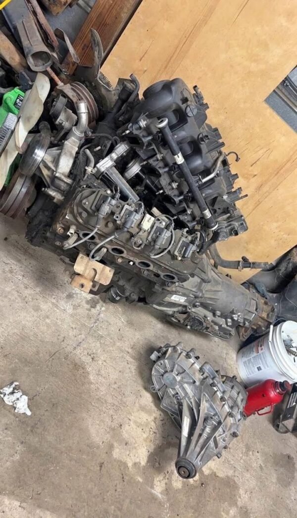 4.8L ENGINE + 4L60E TRANSMISSION + TRANSFER CASE PACKAGE