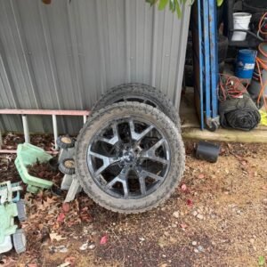 22” WHEELS + 9 VENOM POWER 33x12.50R22 TIRES – COMPLETE PACKAGE