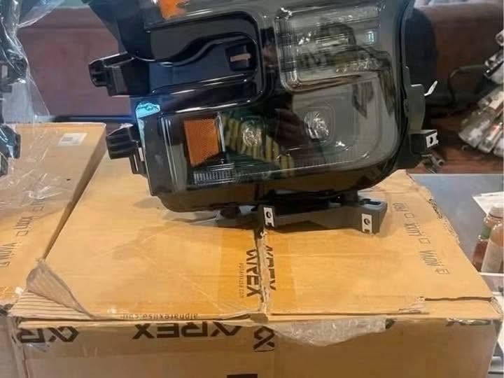 ALPHAREX NOVA-SERIES LED PROJECTOR HEADLIGHTS – FORD F-150 / RAPTOR photo 3 ALPHAREX NOVA-SERIES LED PROJECTOR HEADLIGHTS – FORD F-150 / RAPTOR